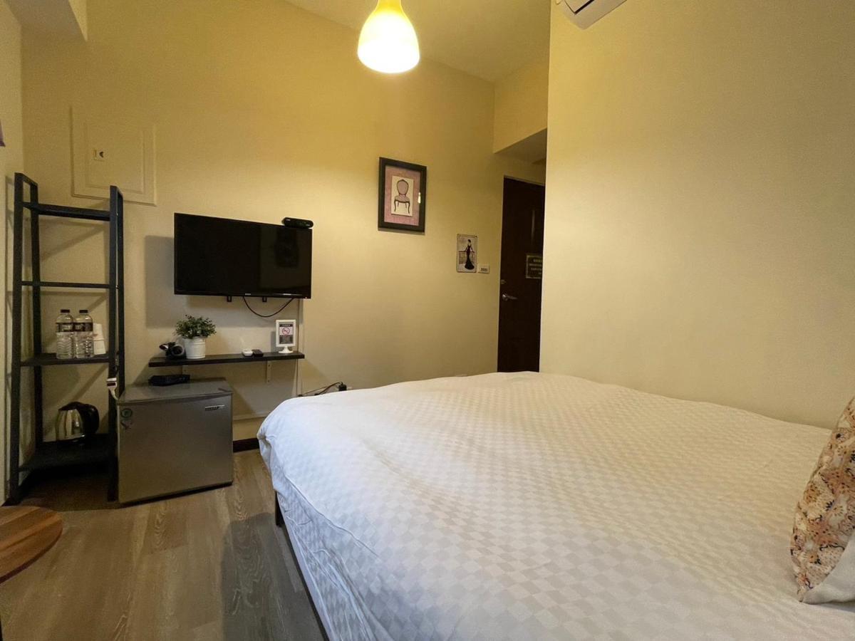 台中一中街格雷熊 Appartement Buitenkant foto