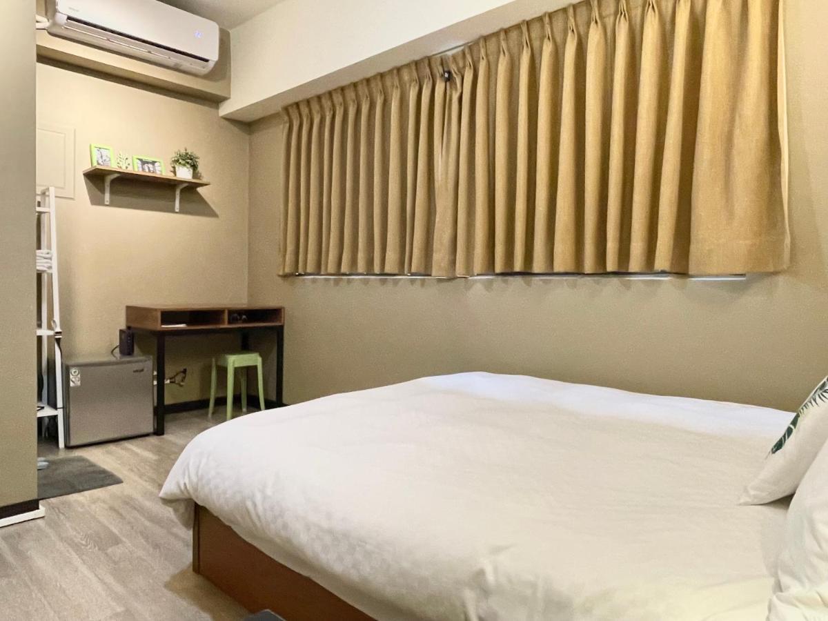 台中一中街格雷熊 Appartement Buitenkant foto