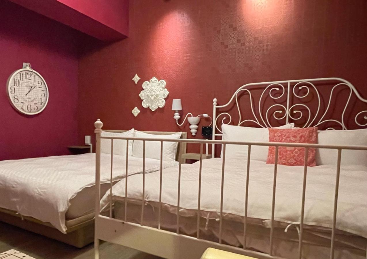 台中一中街格雷熊 Appartement Buitenkant foto
